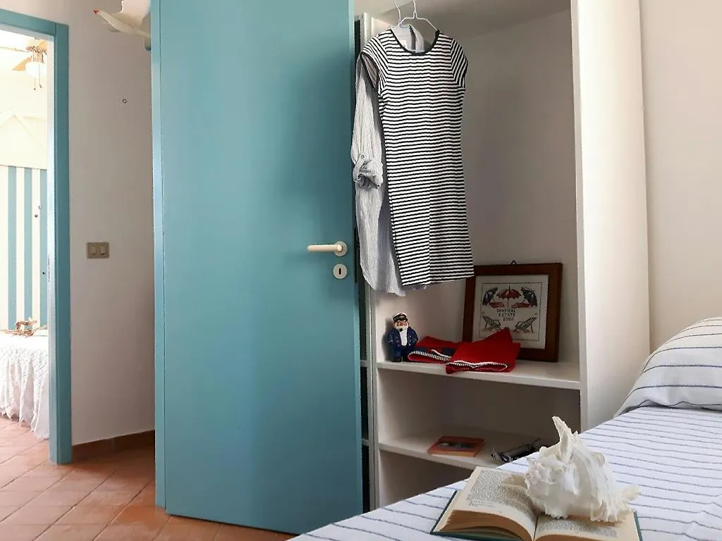 Maredentro Apartment Sampieri 0*,  Italy