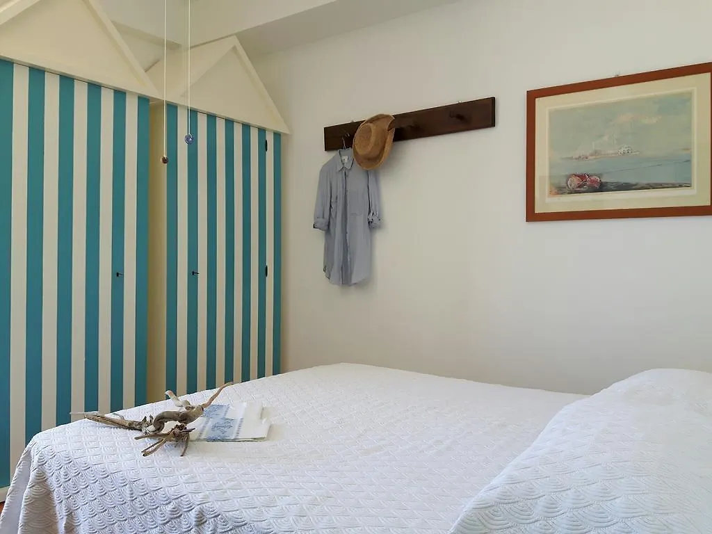 Maredentro Apartment Sampieri Italy